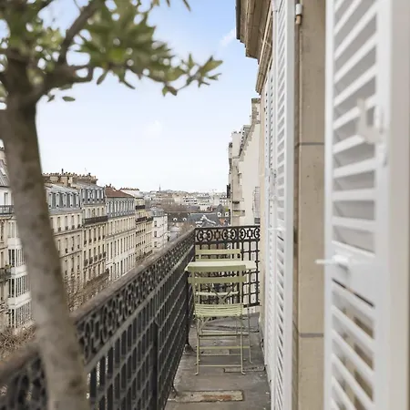 Un Piano Appartement Parijs
